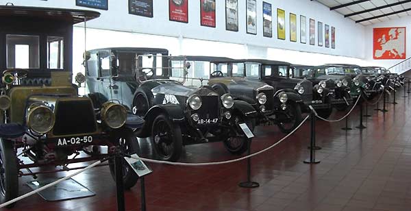 Het Caramulo Museum - kunst en klassieke auto's